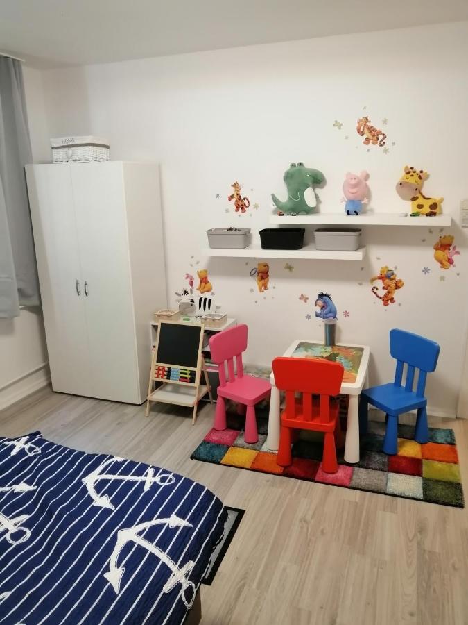Familien Fewo Wohnung 1 Mit Kinder Spielecke Erdgeschoss An Der Muhle Am Wochenmarkt Bremerhaven Esterno foto